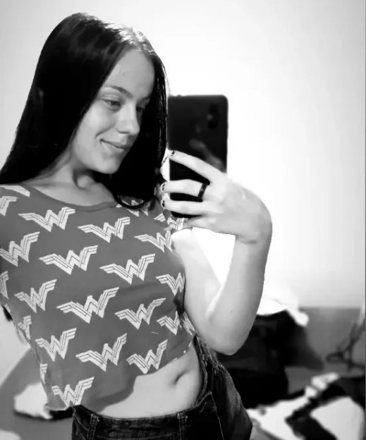 Fernanda Eliete Jacoby tinha 18 anos (Foto: Arquivo Pessoal)