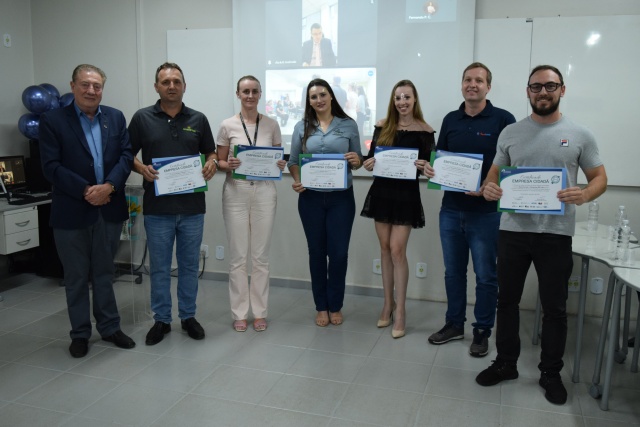 Programa Novos Caminhos da regional Extremo-oeste forma adolescentes