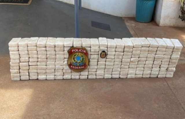 Carga milionária de cocaína: PF desarticula organização criminosa e prende três no Oeste de SC