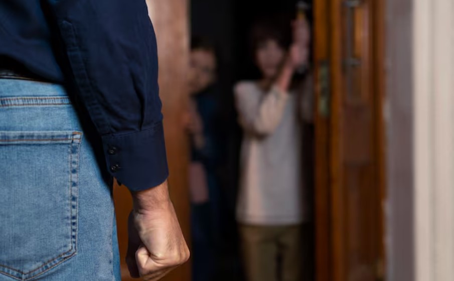 Lesão corporal e ameaça em contexto familiar