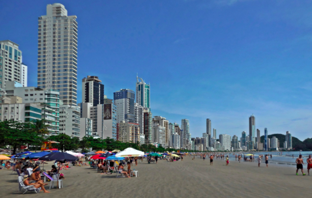 Três cidades de SC estão no ‘top 5’ dos imóveis mais caros do Brasil