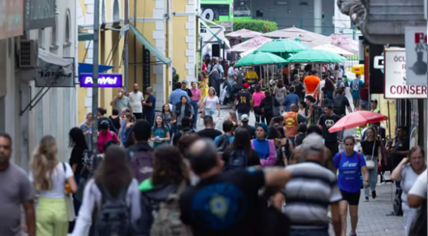 SC deve pular do 10º para o 6º lugar como estado mais populoso do Brasil em apenas 45 anos