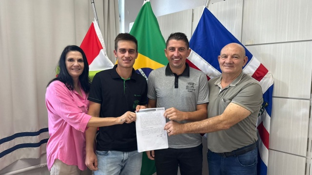 Administração firma Termo de Fomento com a Casa Familiar Rural