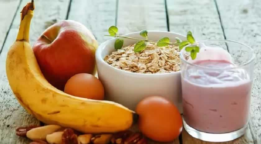 Troque o mau humor pelo bom humor com 9 alimentos simples