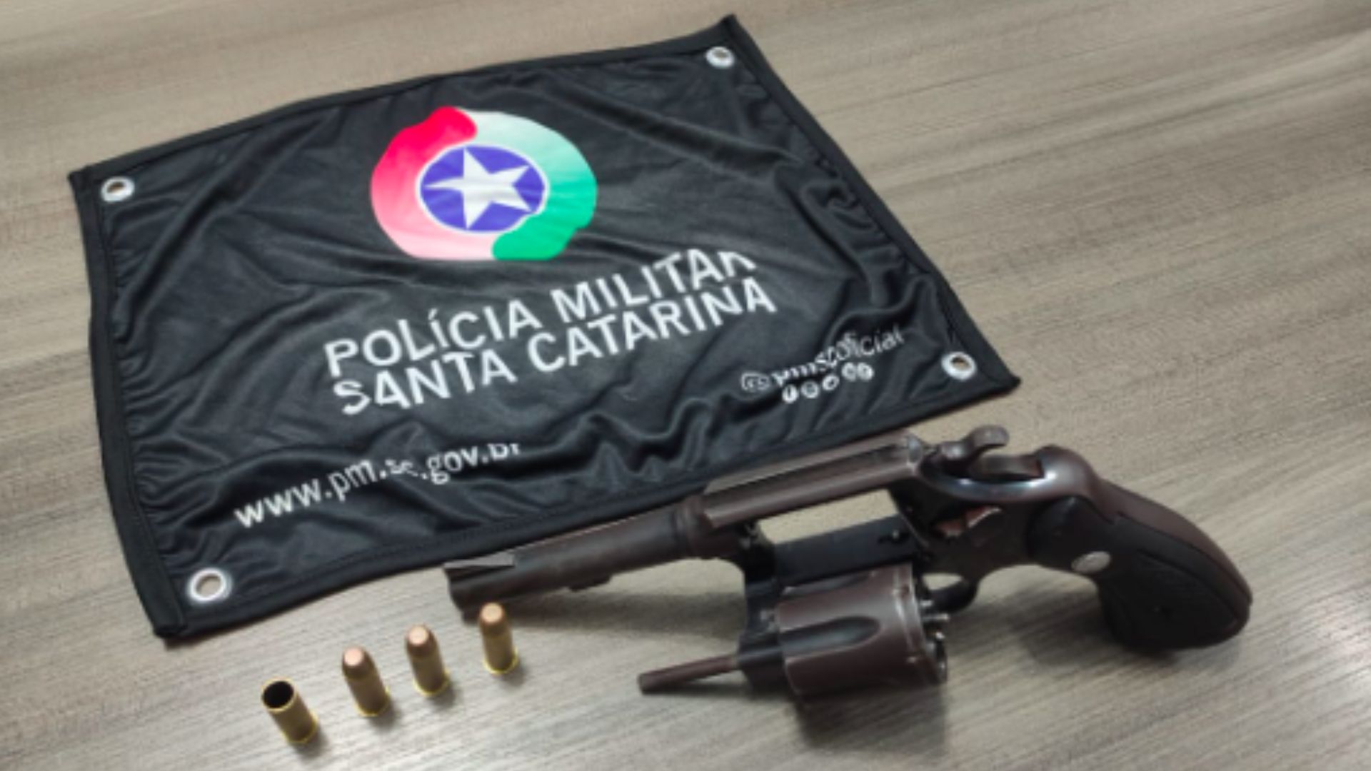 Adolescente de 14 anos morre após disparo de arma de fogo