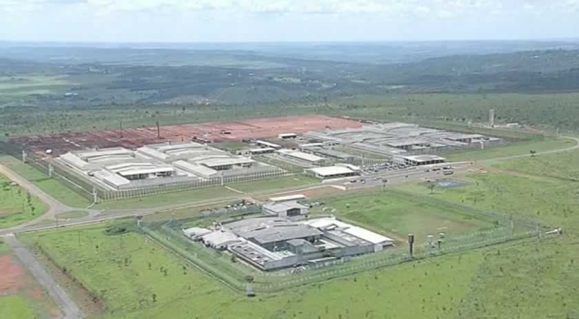 Quatro refeições, 2h de banho de sol e poucas visitas: como é a rotina dos presos após os ataques de 8 de janeiro em Brasília