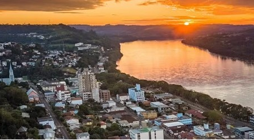 Cidades do Extremo Oeste entram na rota de nova onda de calor com alerta de perigo potencial, diz Inmet