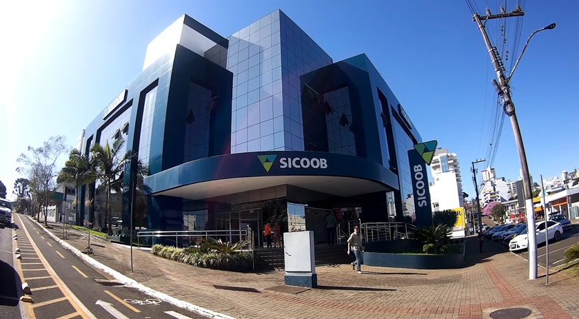 Sicoob São Miguel completa 33 anos de muito sucesso