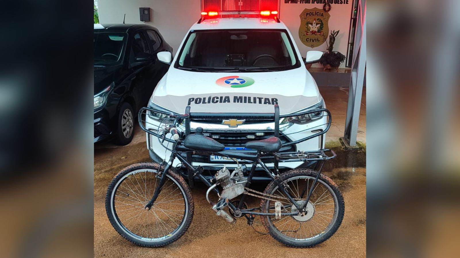 Adolescente é apreendido por furto de bicicleta durante a madrugada