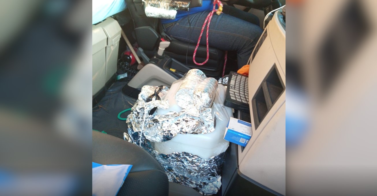 Carreta com motorista amarrado a explosivos interdita o Rodoanel em São Paulo