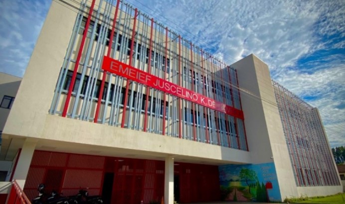 Mais de 4,8 mil alunos estão matriculados na rede municipal de educação