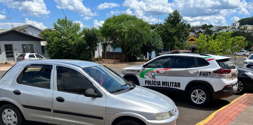 Rápida ação da PM recupera veículo pouco tempo após o furto