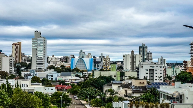Região Extremo Oeste de SC registra temperaturas acima de 35°C nesta segunda-feira