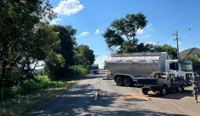 Acidente de trânsito deixa dois feridos na SC 283 no Oeste de SC