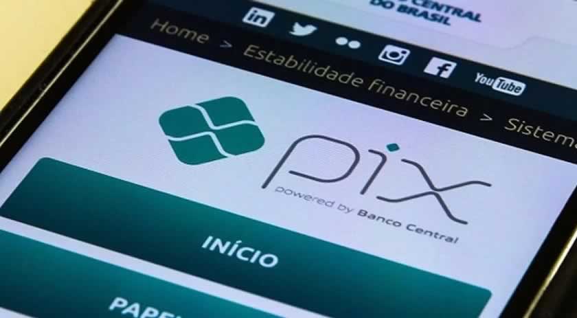 Pix bate recorde e supera 120 milhões de transações em um dia