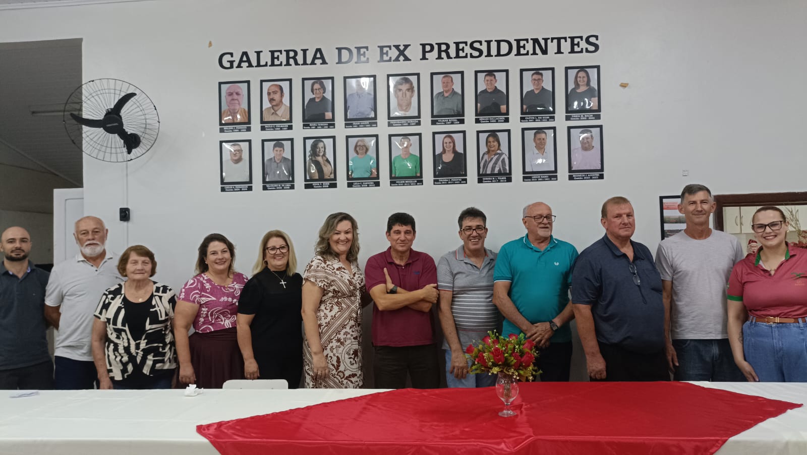 Associação dos servidores públicos municipais comemora 40 anos com inauguração da galeria de presidentes