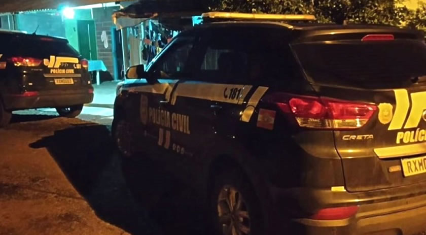 Polícia Civil cumpre mandados de tráficos de drogas e posse irregular de armas de fogo