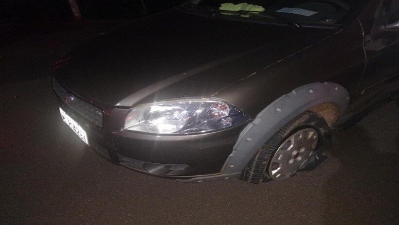 Idoso é preso ao ser flagrado dirigindo embriagado e com pneu furado