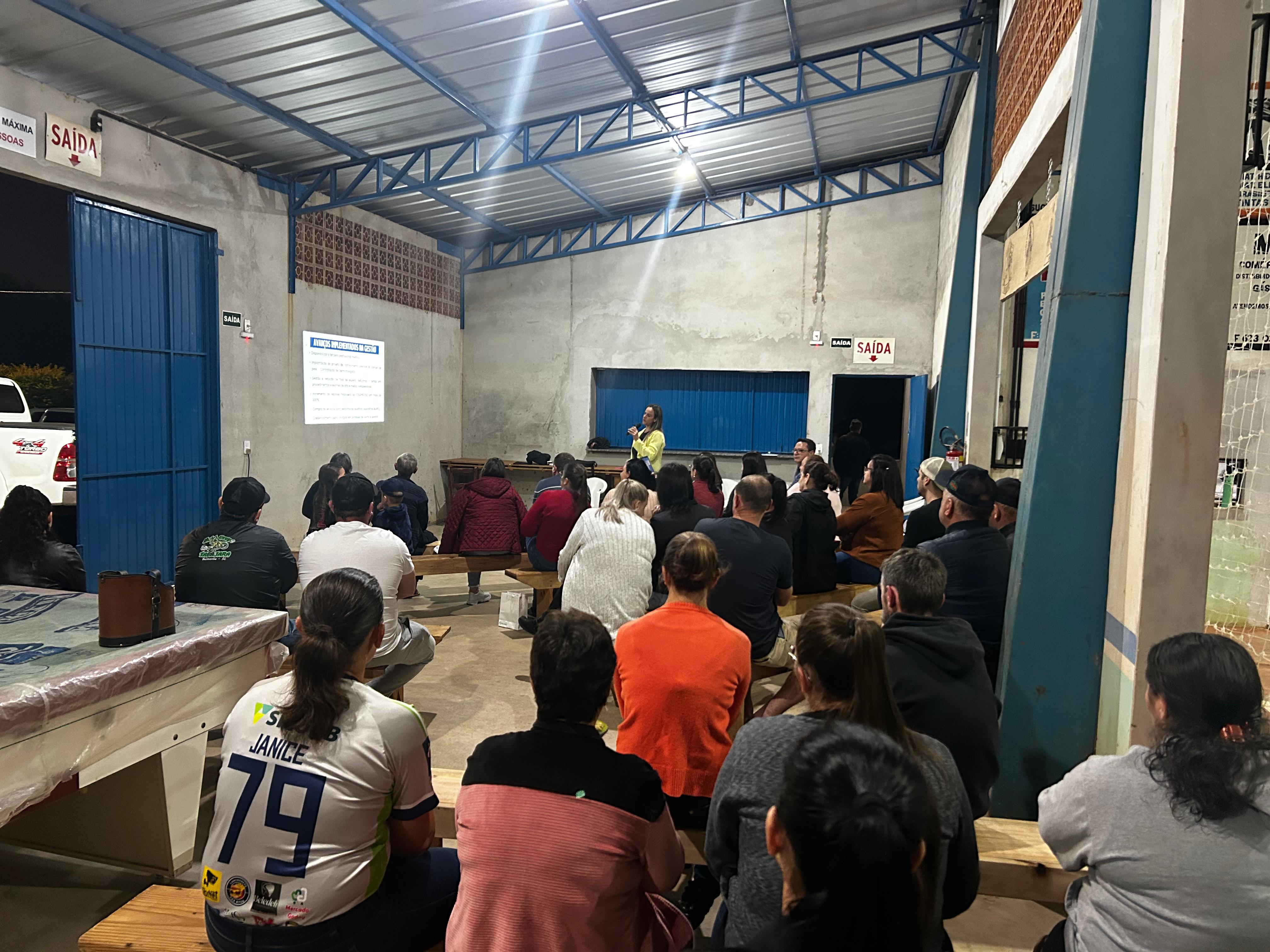 Comunidades em Pauta chega à Linha Santo Isidoro para diálogo com moradores