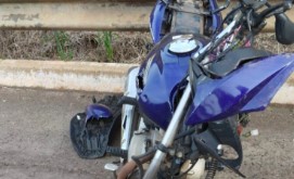 Jovem morre em colisão entre moto e caminhão na BR-153, na divisa entre SC e RS