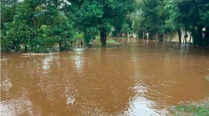 Chuva provoca estragos em dezenas de cidades do RS