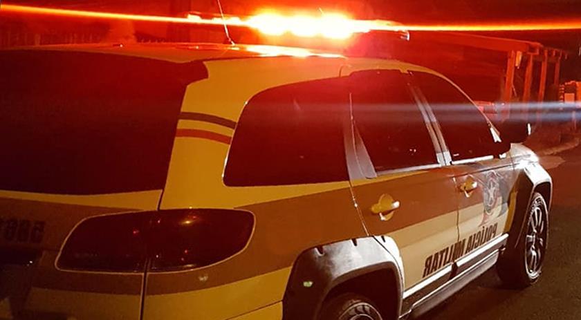 Polícia Militar apreende 50 caixa e vinho de origem Argentina