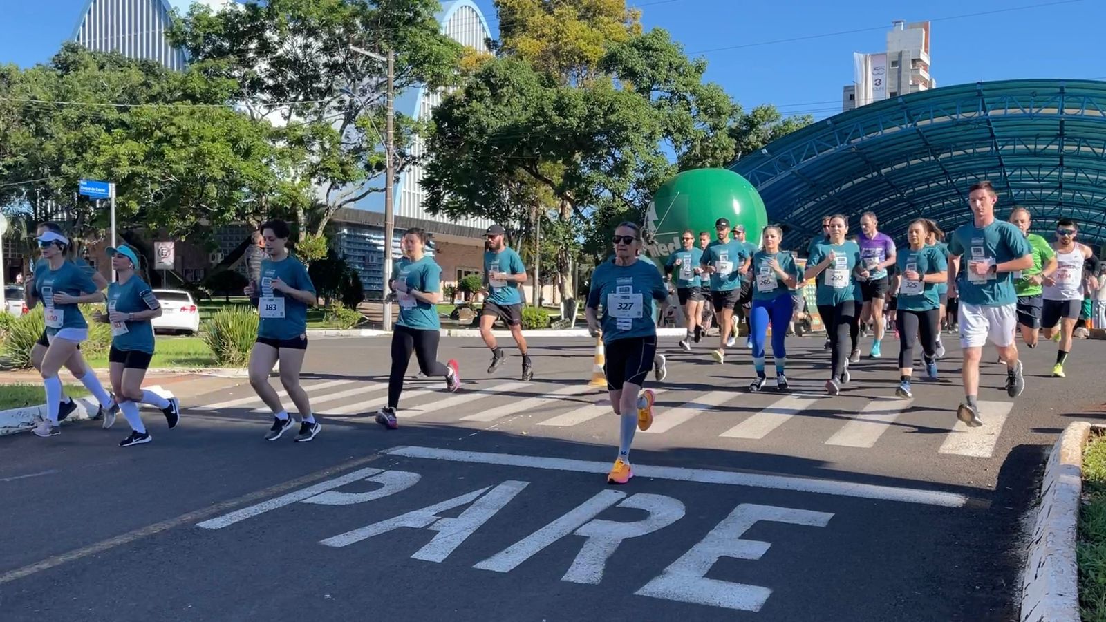 Mais de 400 pessoas participam do Circuito de Corridas Unimed