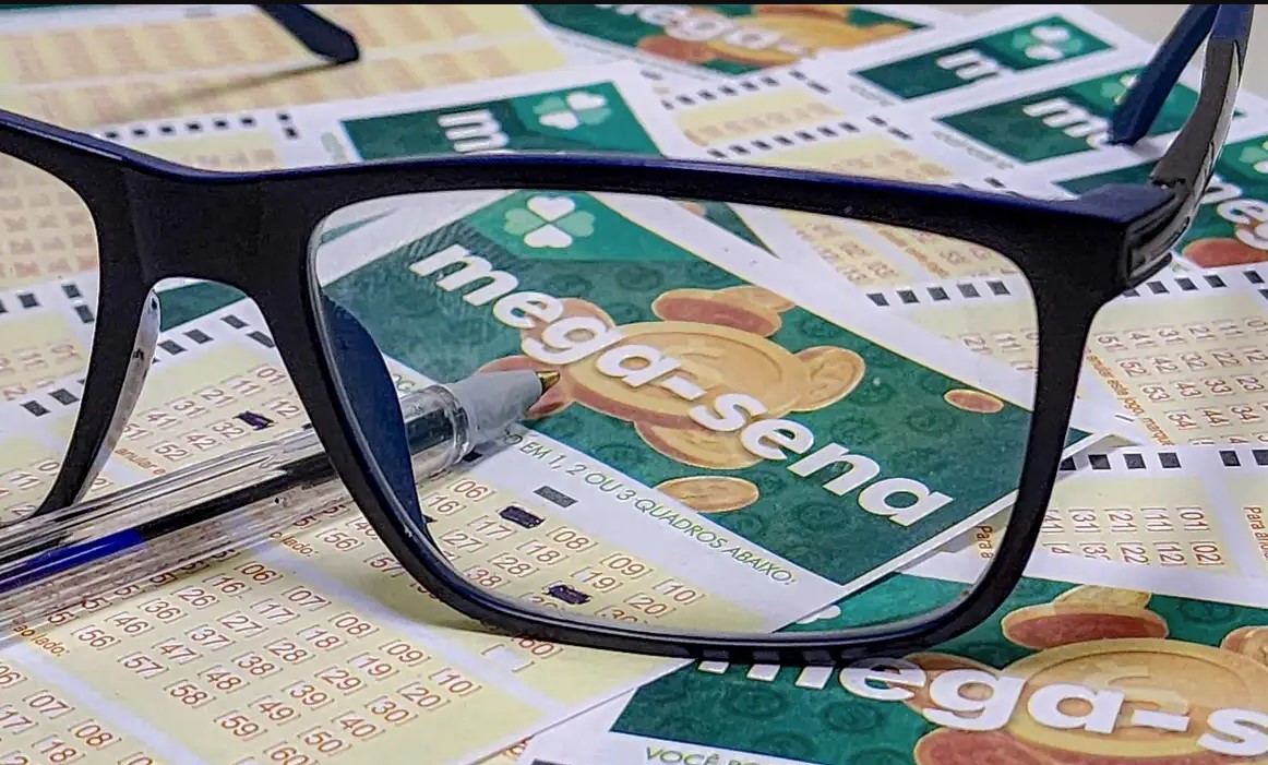 Mega-Sena sorteia neste sábado prêmio acumulado em R$ 100 milhões