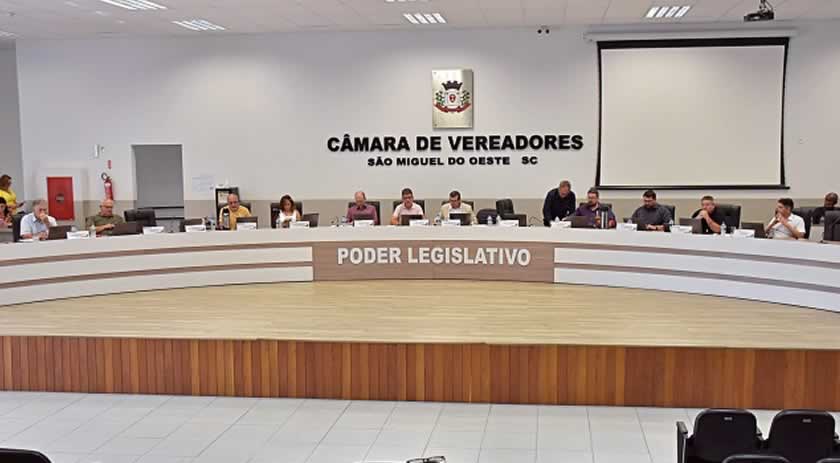 Vereadores aprovam reposição inflacionária para servidores do Executivo e do Legislativo