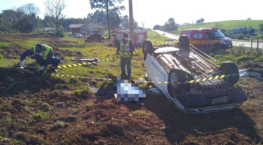 Motorista morre em acidente de trânsito no interior de Anchieta
