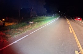 Motociclista sai gravemente ferido em colisão com automóvel