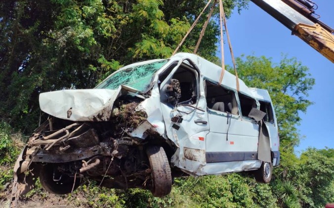 Polícia divulga causas de acidente com van da banda Nave Som