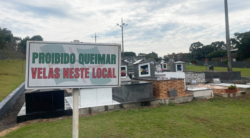 Urbanismo alerta para sepulturas abandonadas e risco de dengue em cemitério
