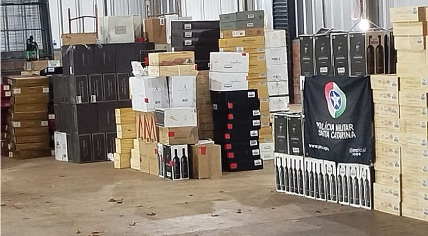 Operação conjunta resulta na apreensão de grande quantidade de produtos contrabandeados