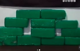 Mulher é presa com 8 kg de maconha em ônibus interestadual