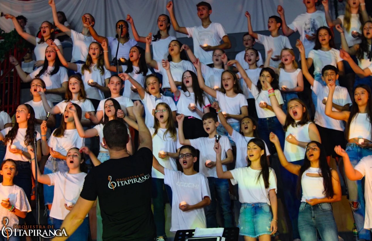 Orquestra de Itapiranga realiza maratona de shows no Sul do Brasil