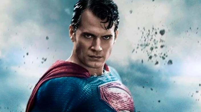 Superman vai ganhar novo filme sem Henry Cavill