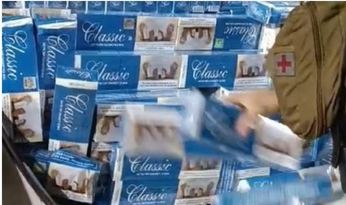 Carro com cigarros contrabandeados são apreendidos em Palmitos