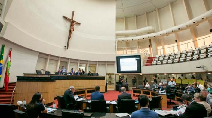 Projeto aprovado na Alesc prevê multa de até R$ 50 mil para quem comprar fios e cabos roubados