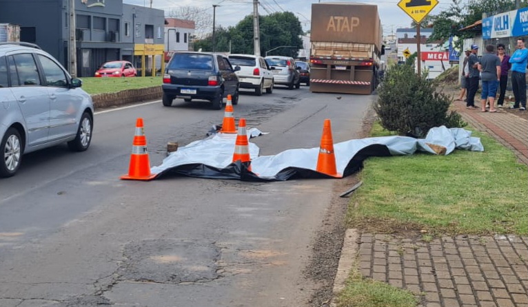 Homem morre em acidente na Avenida Arnaldo Busatto