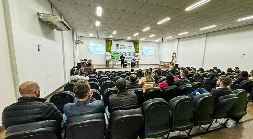 Seminário Eleitoral promovido pelo MPSC reúne autoridades e sociedade