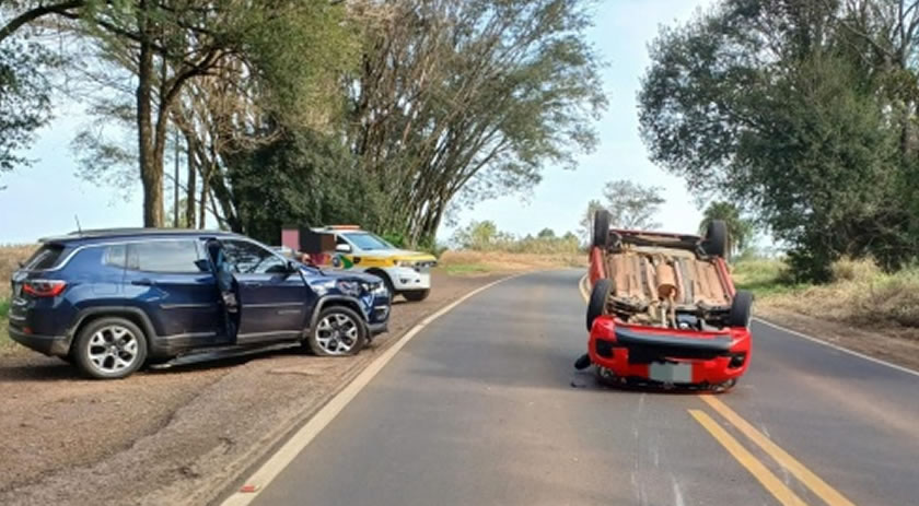 Capotamento deixa mulheres feridas na SC -163 no interior do município