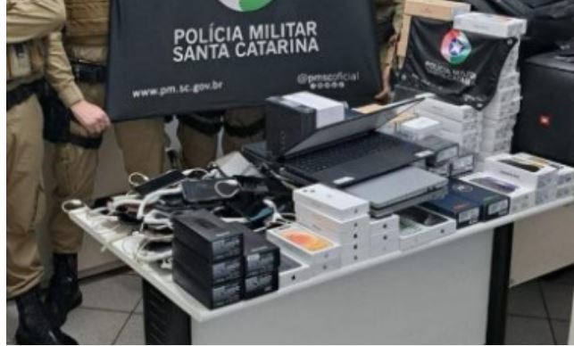 Dupla é presa após tentar furtar R$ 260 mil em produtos de loja da Magazine Luiza em Joaçaba