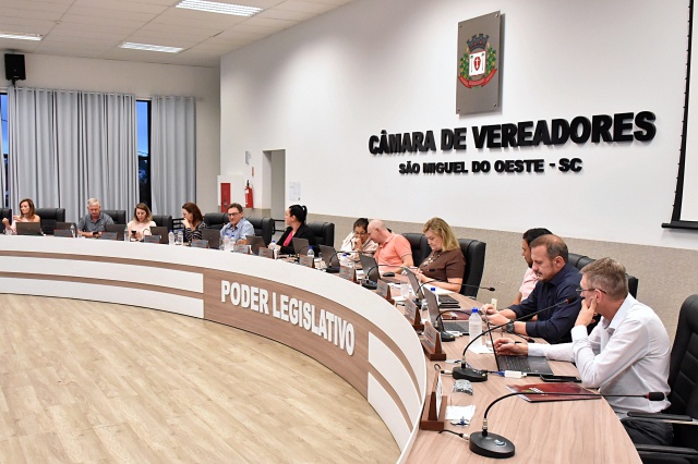 Câmara aprova redução das taxas municipais para holdings