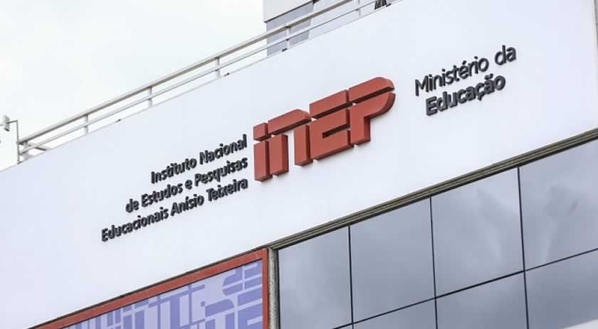 Enem digital é cancelado por baixa adesão, diz presidente do Inep