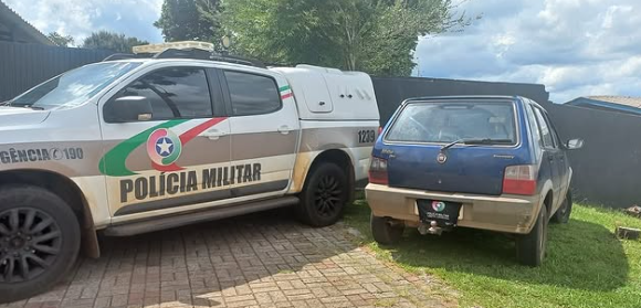 Veículo furtado em Tigrinhos é recuperado