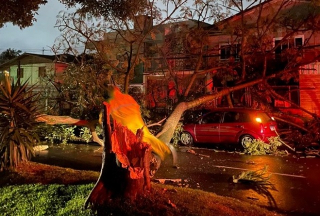 Ventos em SC chegaram a 157,4 km/h, informa Defesa Civil