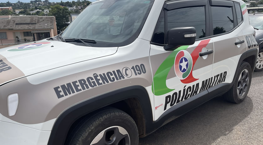 Adolescente foge da polícia em motocicleta e mãe pode responder por permitir direção sem habilitação