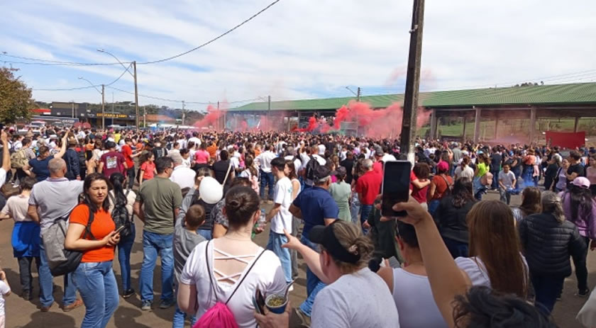 Mais de 500 pessoas de SMOeste e Guaraciaba participam da Romaria Vocacional