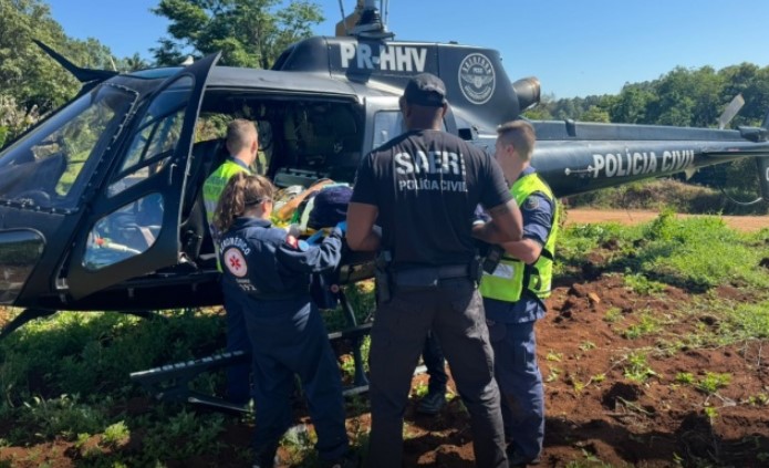 Helicóptero da Polícia Civil é acionado para socorrer vítimas de acidente entre motocicletas